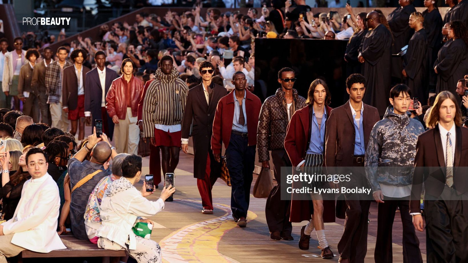 Louis Vuitton “chiếm sóng” Paris Men’s Fashion Week 2025 với dàn khách mời đỉnh cao và bộ sưu tập menswear đậm dấu ấn cá nhân